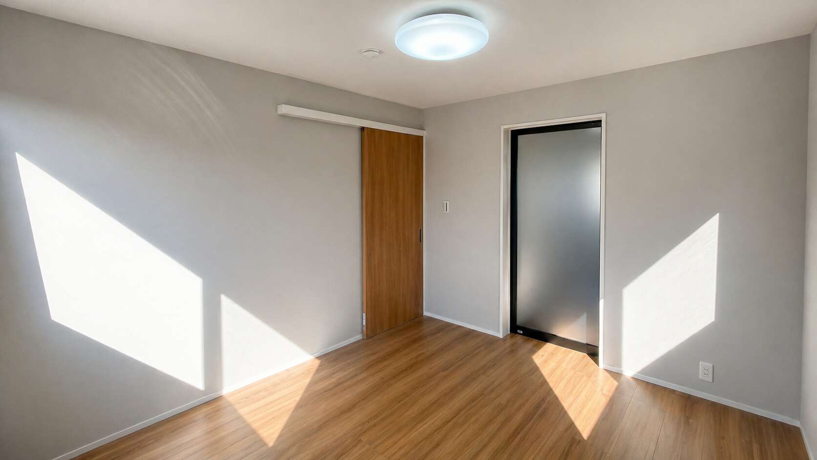 新築戸建て 大きな窓光いいいっぱいの一室