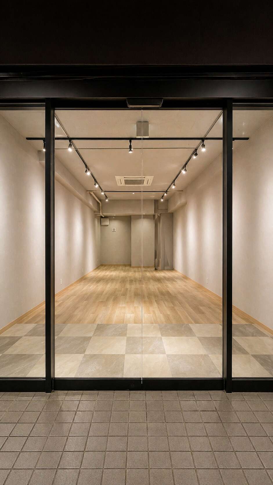 マンションリフォーム 外からみた内装